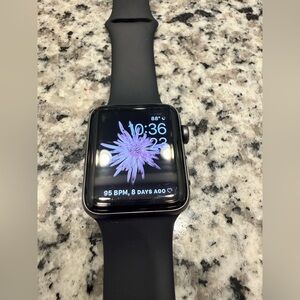 Apple Watch Series 3 – 42mm Aluminum Case (Black)